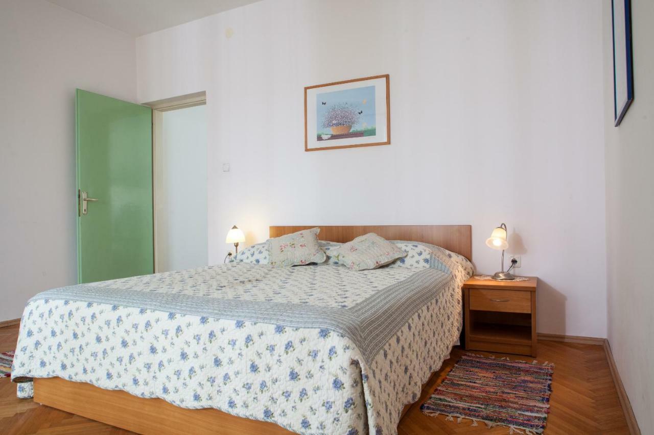 Apartments Cvjetni Dvori Makarska Exterior foto